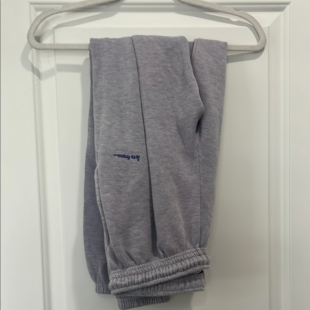 Iets frans Urban Outfitters light lavender pants